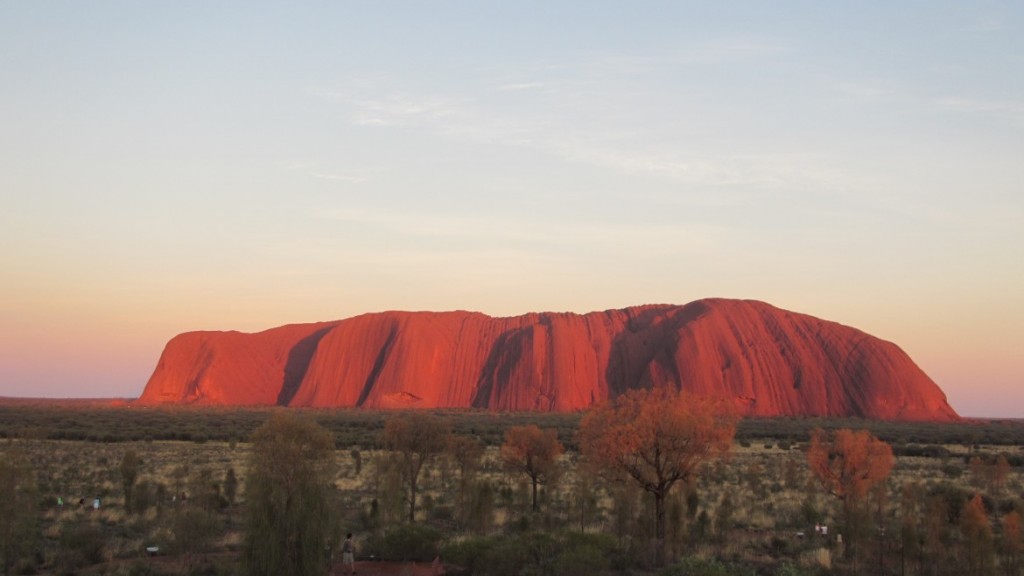 Dia 19 - sunrise Uluru - 01