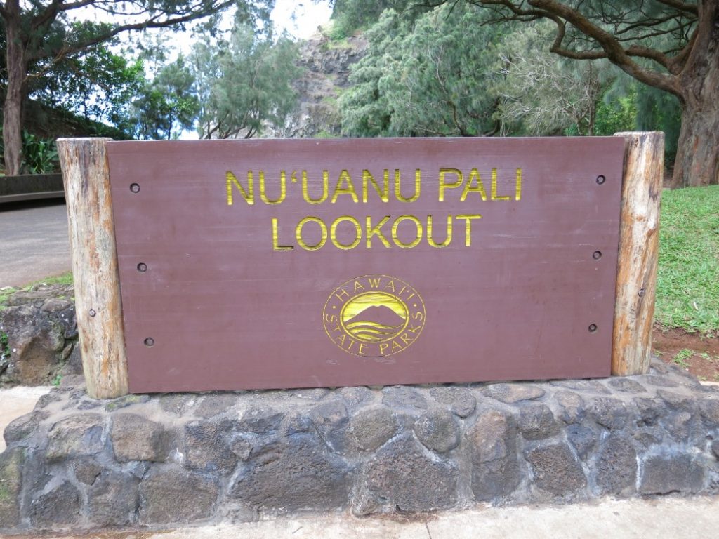 Nu Uanu Pali Lookout - 3744
