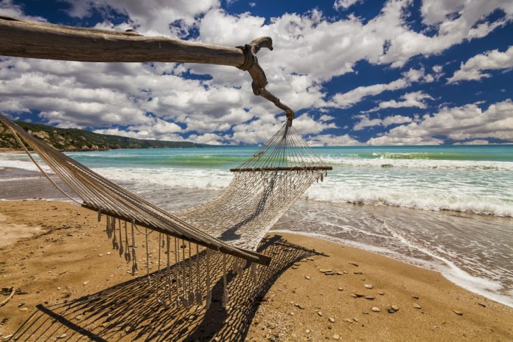 hammock on the shore of the sea 53NKMP8 1