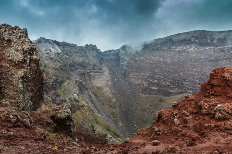 vesuvius crater PWPLFY6
